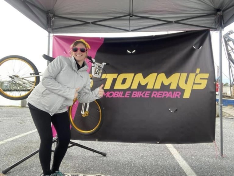 tommys mobile bike repair with biker